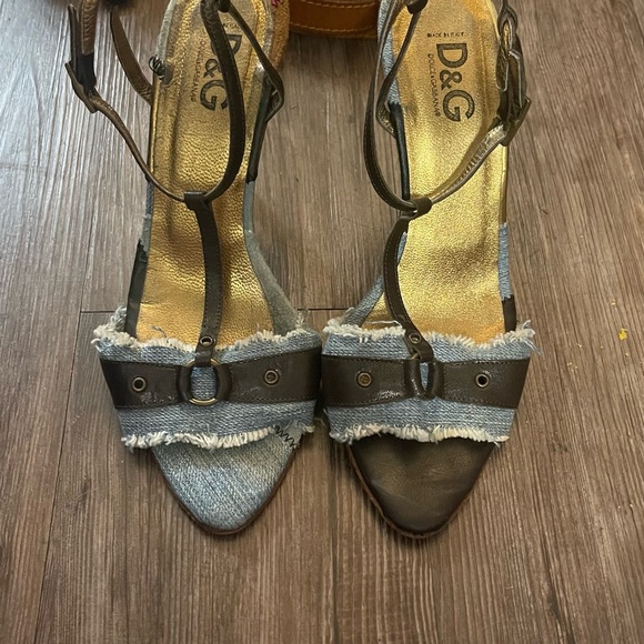 Dolce & Gabanna Sandals - Picture 11 of 12